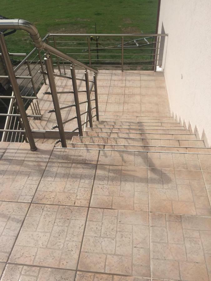 Eko Apartmani Krackovic Golubovci Exteriér fotografie